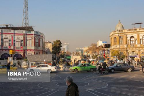 وضعیت قرمز در 12 ایستگاه کیفیت هوای تهران
