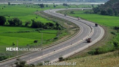 وجود 220 هزار کیلومتر راه به ارزش 500 هزار میلیارد تومان در کشور
