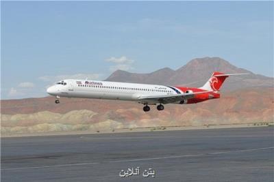 بازدید سرزده معاون سازمان هواپیمایی از فروش بلیت پروازهای اربعین