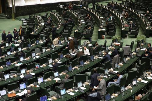 اقناع مشروط لاهوتی از پاسخ های وزیر جهاد کشاورزی