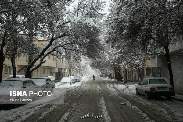 آماده باش شهرداری تهران به دنبال احتمال بارش برف در پایتخت