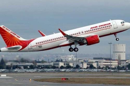 ایران و هند تفاهم نامه همكاری ناوبری هوایی و فرودگاهی امضا كردند